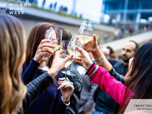 Milano Wine Week Un Brindisi da Record 2018 We Are You