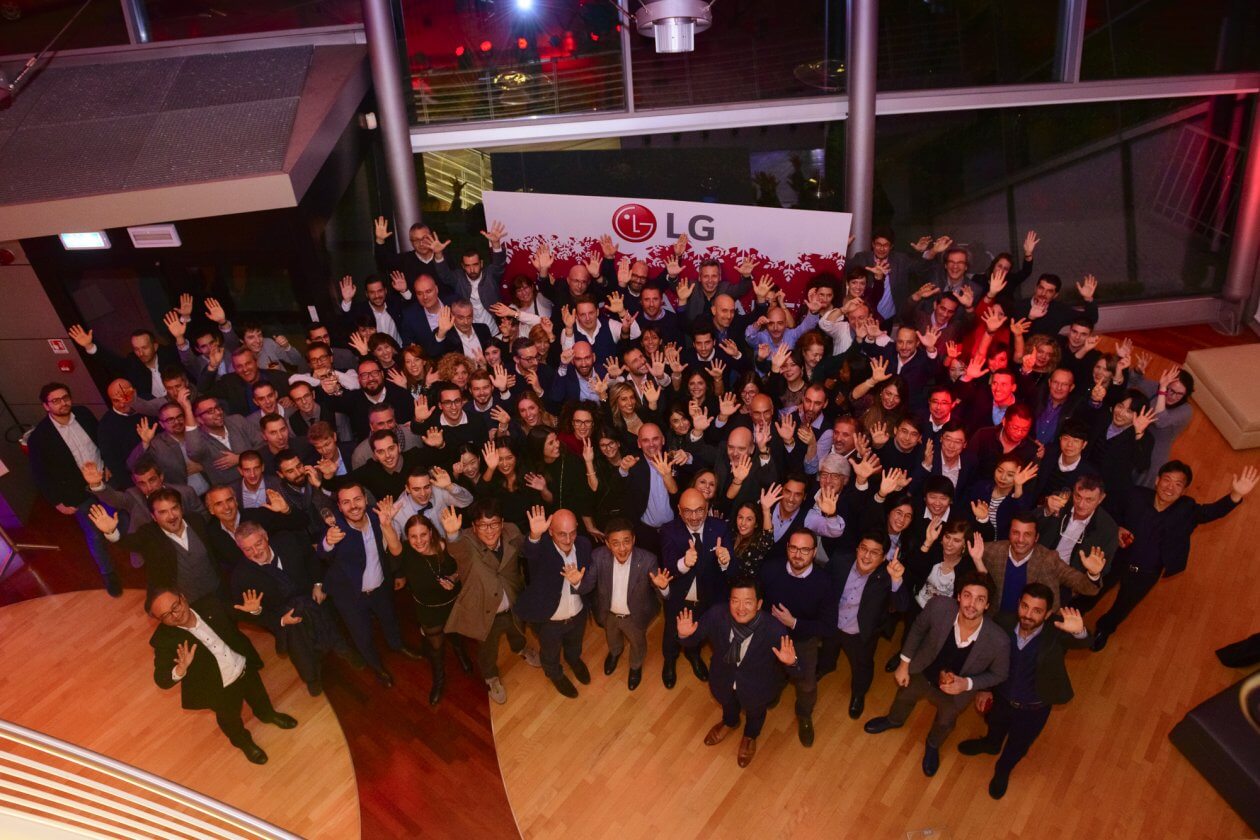 LG Christmas Night 2018 We are you