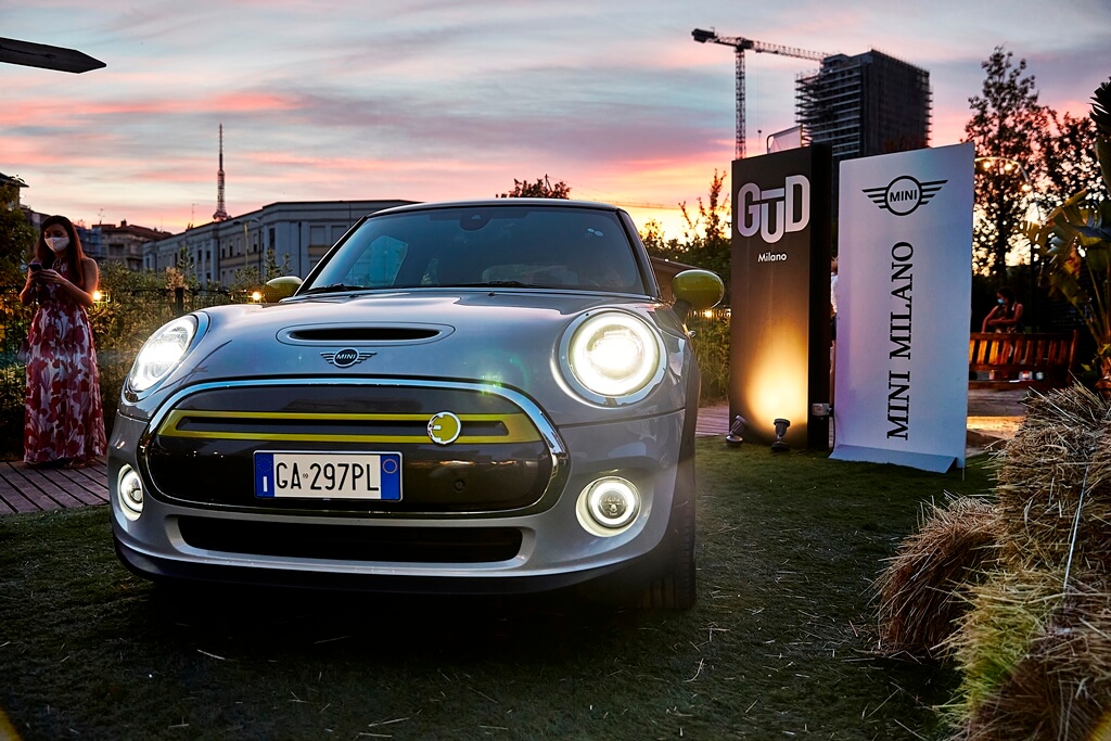 Mini Cooper Electric SE - Launch Party We Are you